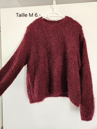 Pull taille M