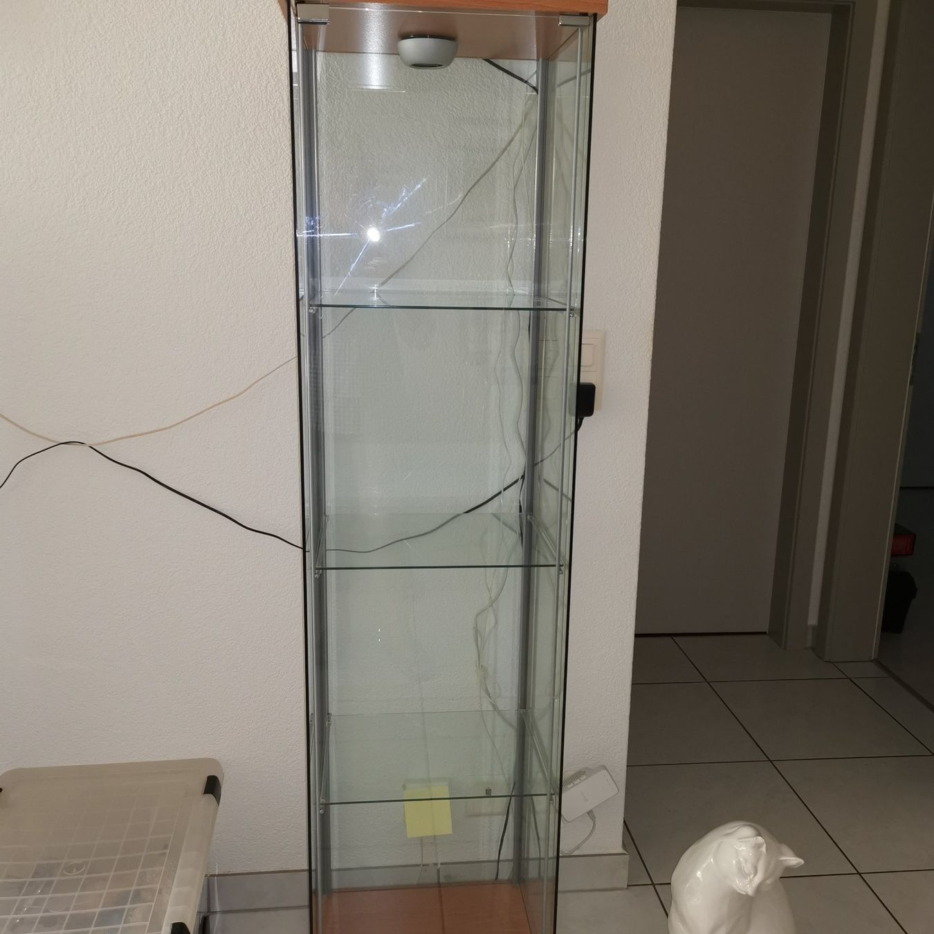 Ikea Vitrines: Vitrine – D'occasion à Bourguillon par bourguillon01