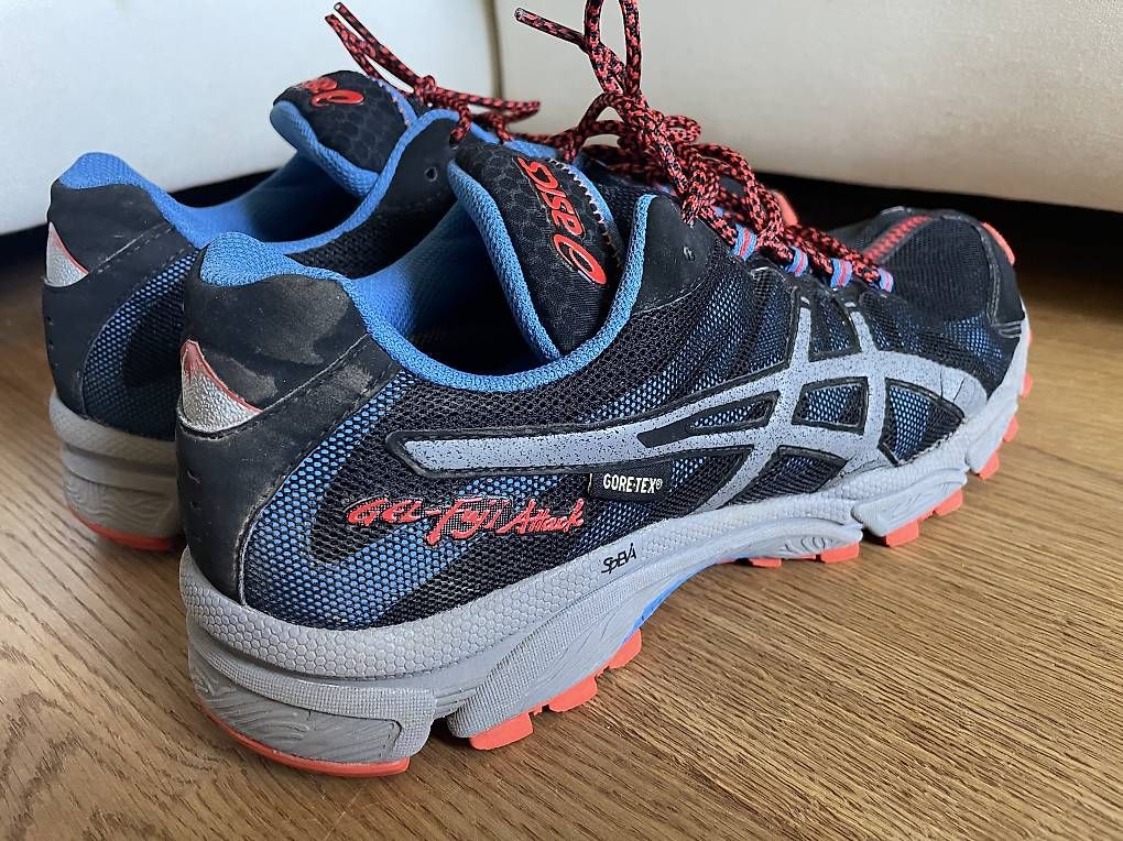 Herrenschuhe: Asics Gel Fuji Attack Grösse 44.5  – Gebraucht aus Muttenz von Style_2000 2