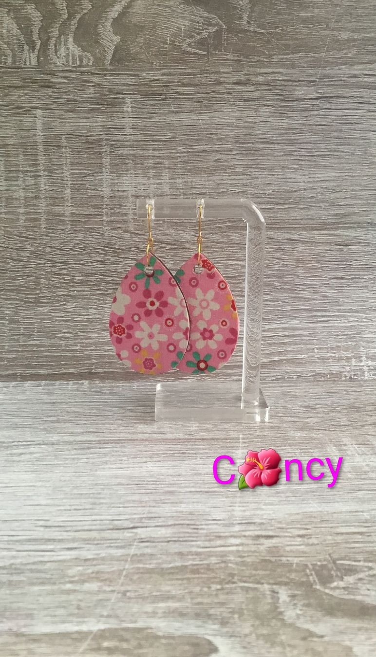 Boucles d'oreille: boucle d'oreille  – Neuf (Voir description) à Genève par mir_qfr5 2