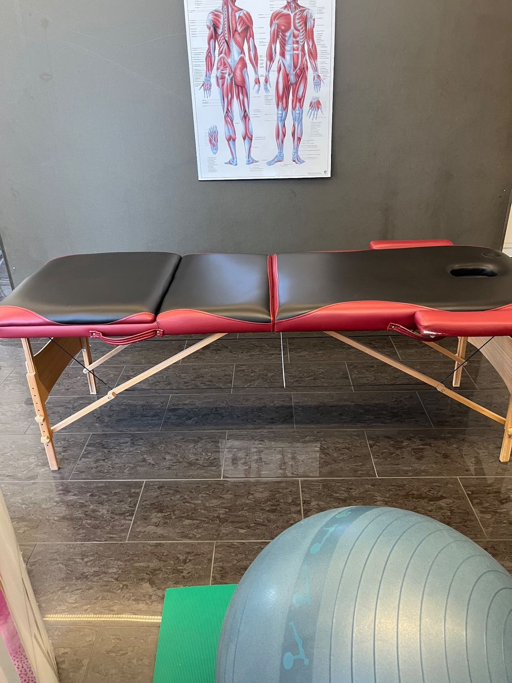 Sedie a sdraio: Zusammenklappbare Massageliege – Usato da Schüpfheim venduto da soresnagyedit 4