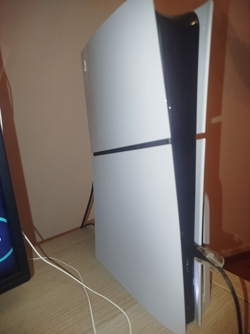 Sony Konsolen: PS5 SLIM DISC EDITION – Gebraucht aus Porza von san_5q7p 1