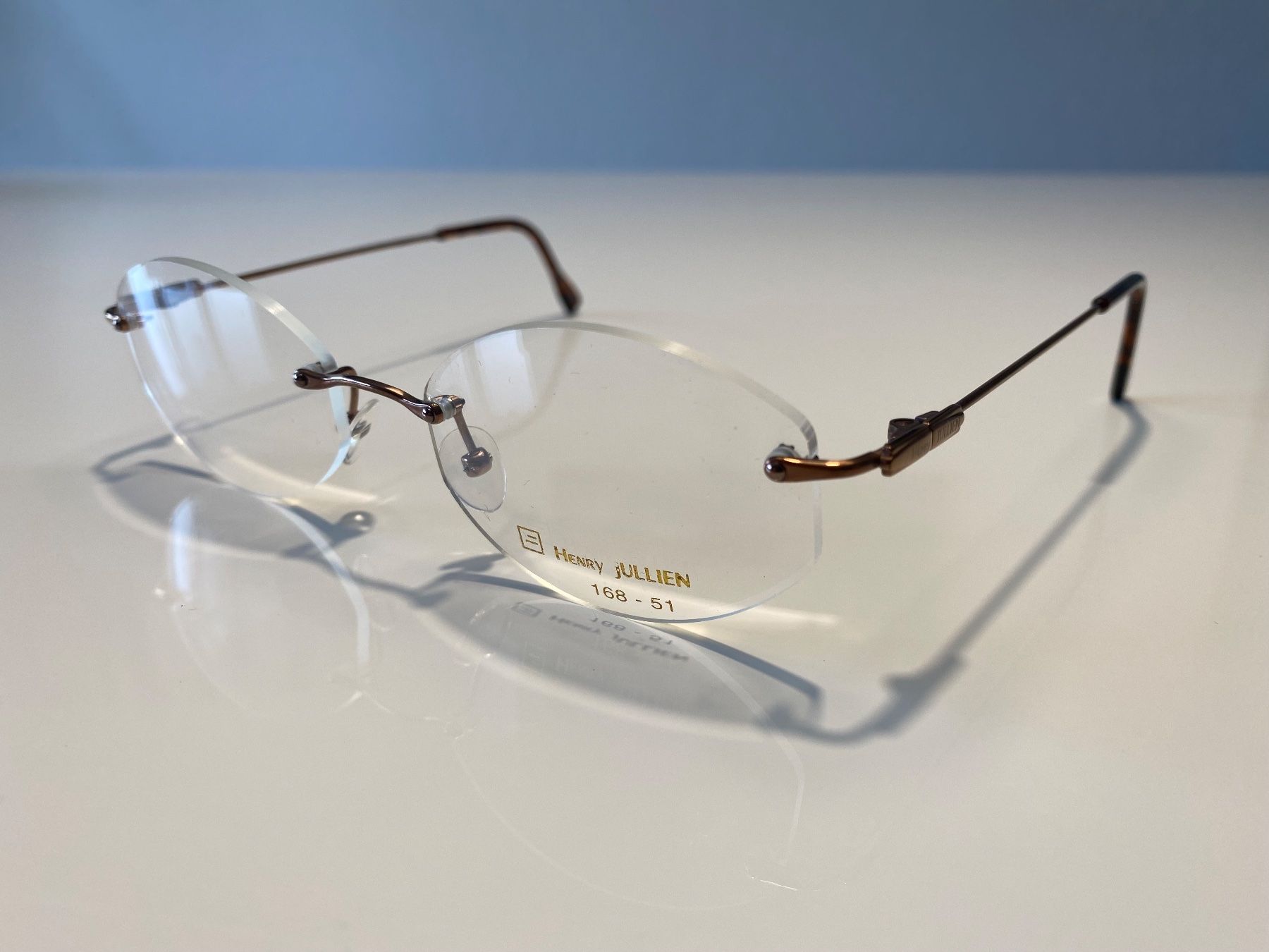 Brillen & Gläser: Monture De Lunettes percée Henry Jullien – Neu und originalverpackt aus Bottens von 2Lens 1