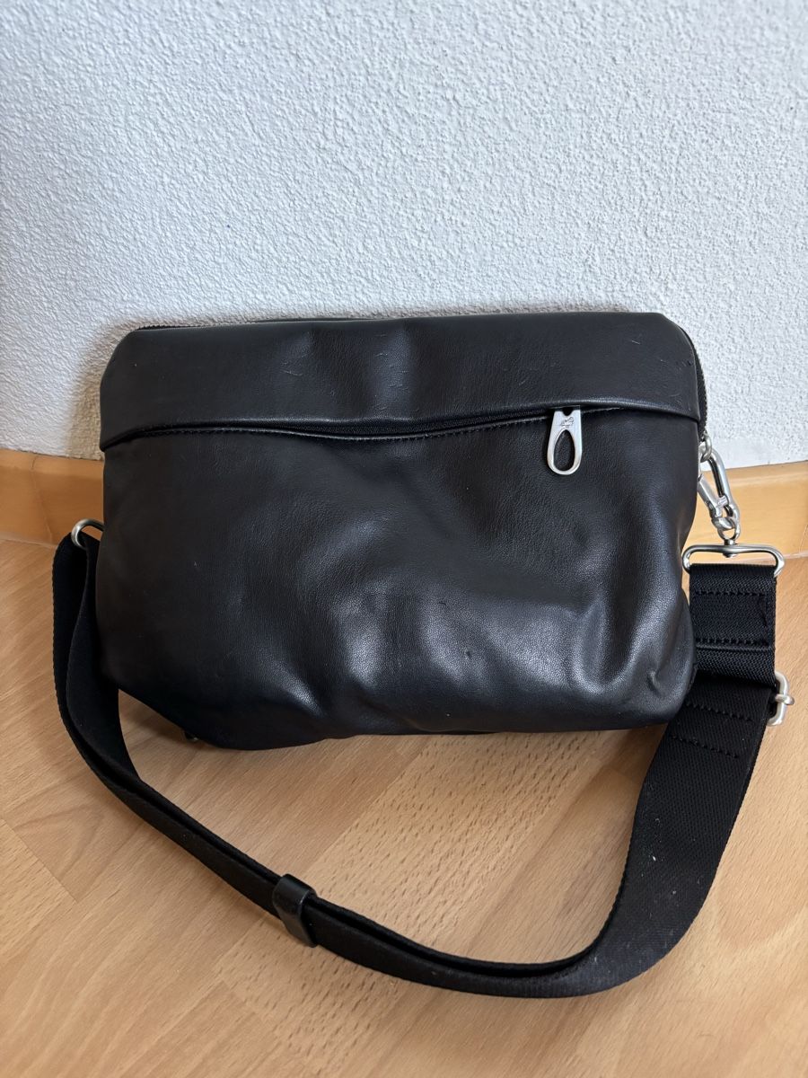 Borse da donna: Mandarina Duck Ledertasche schwarz – Nuovo (secondo la descrizione) da Nürensdorf venduto da linf 4