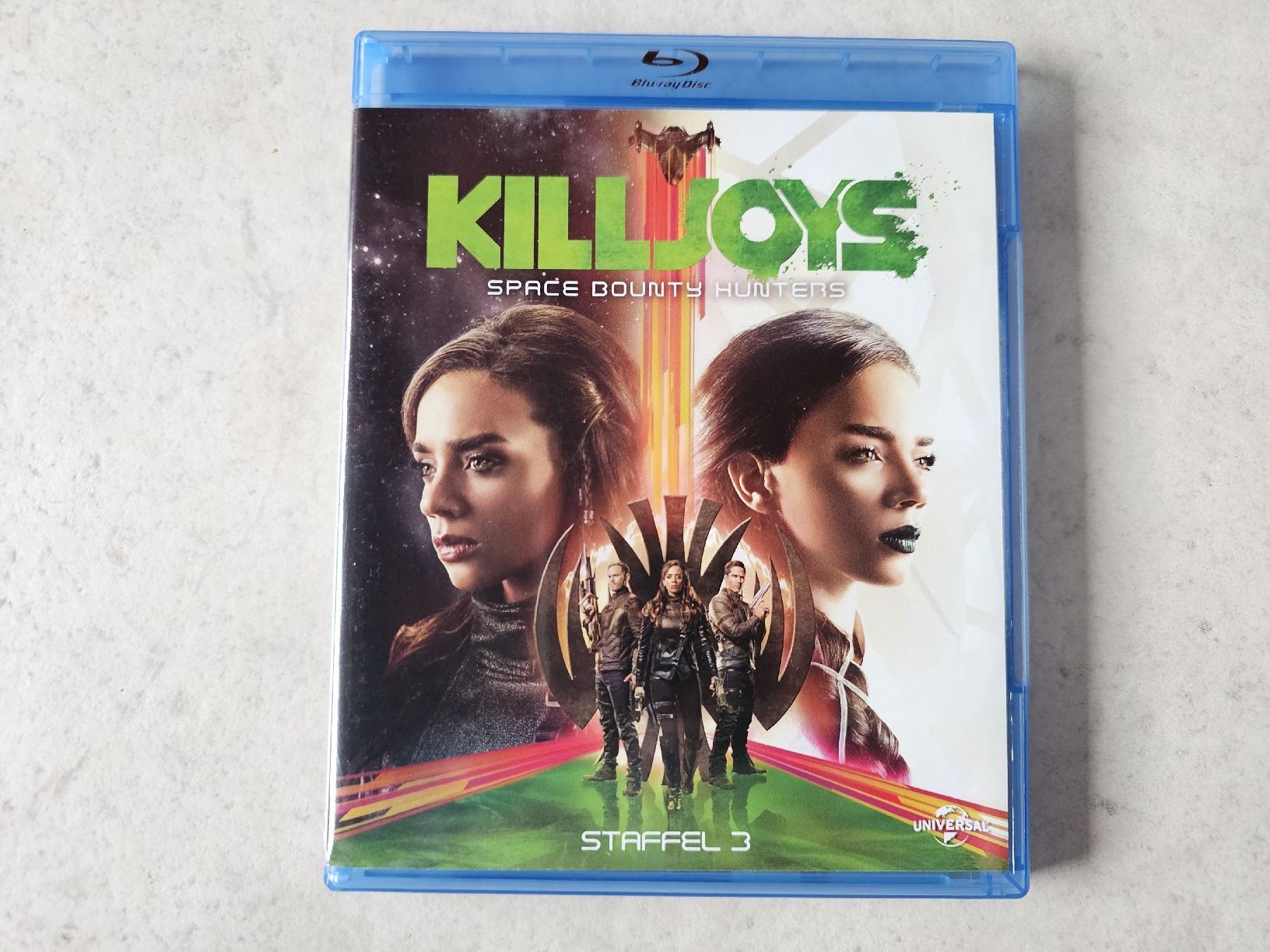 Alle DVDs: Killjoys  -  Space Bounty Hunters  /  Bluray Staffel 3 – Gebraucht aus Schneisingen von backstore24