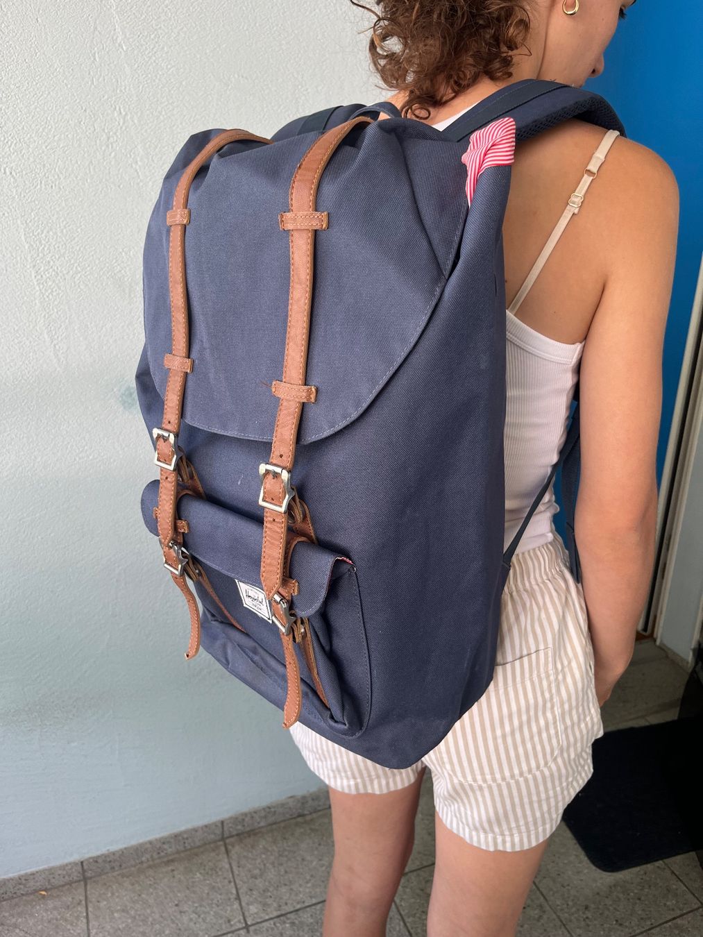 Herschel Sacs à dos: Originaler dunkelblauer Herschel Rucksack – D'occasion à Zürich par giu_j77x