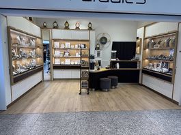Exklusive Ladenmöbel / Vitrinensystem für Uhren- & Schmuck