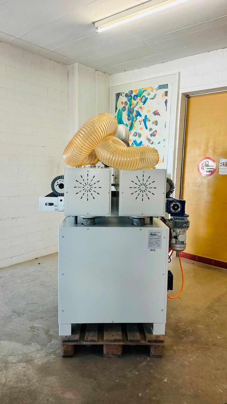 Toutes les machines: Büschmaschine – D'occasion à Volketswil par ars_sjh2 7