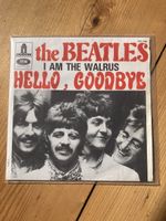 Beatles Single "I Am The Walrus"/"Hello, Goodbye" Top Zustan