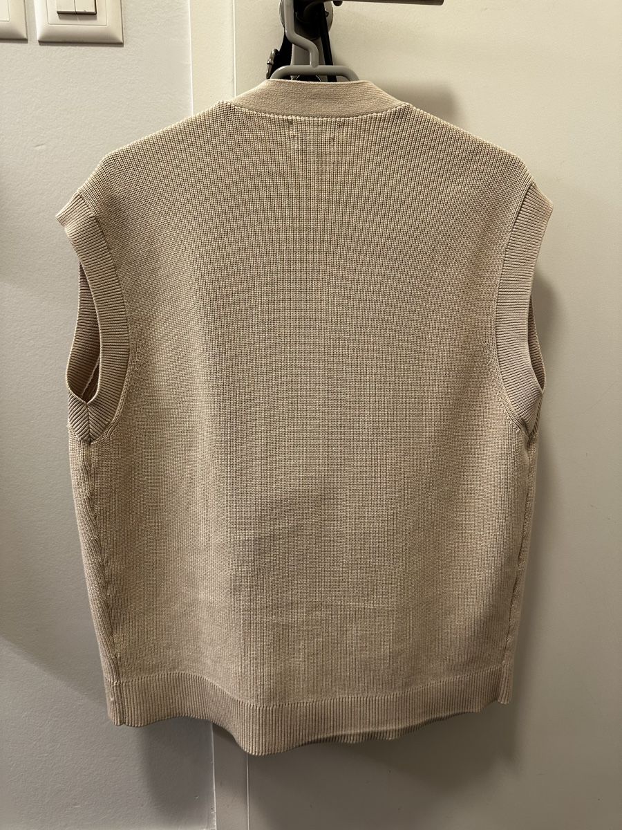 Massimo Dutti Gilets & Westen: Massimo Dutti gilet – Neu (gemäss Beschreibung) aus Carouge GE von cytoplan 1