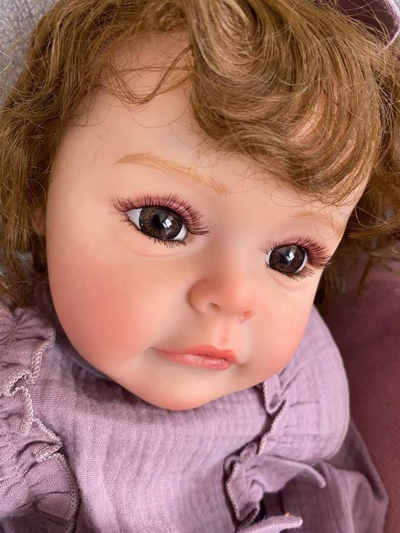  Foto zu NEU Reborn Babypuppe aus Silikon 60cm (Neu und originalverpackt) in 