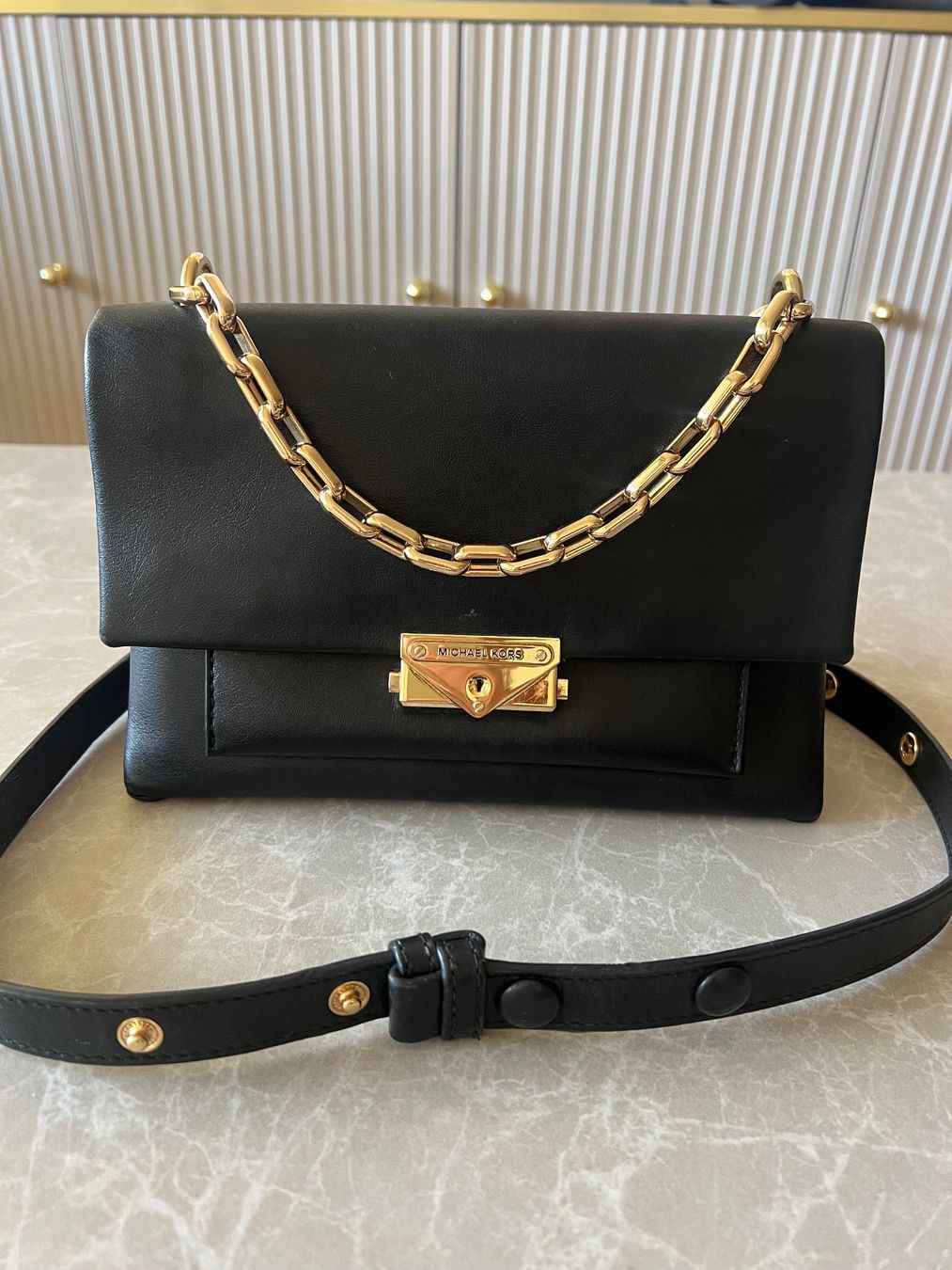 Michael Kors Taschen für Damen: Michael Kors Tasche – Gebraucht aus Zürich von Victoria_T