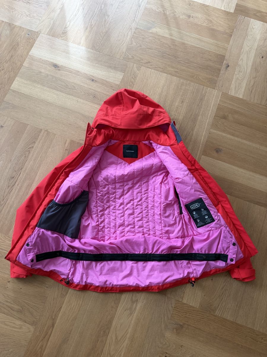 Peak Performance Giacche: Peak Performance W Anima Jacke – Usato da Zürich venduto da fer_f9hy 1