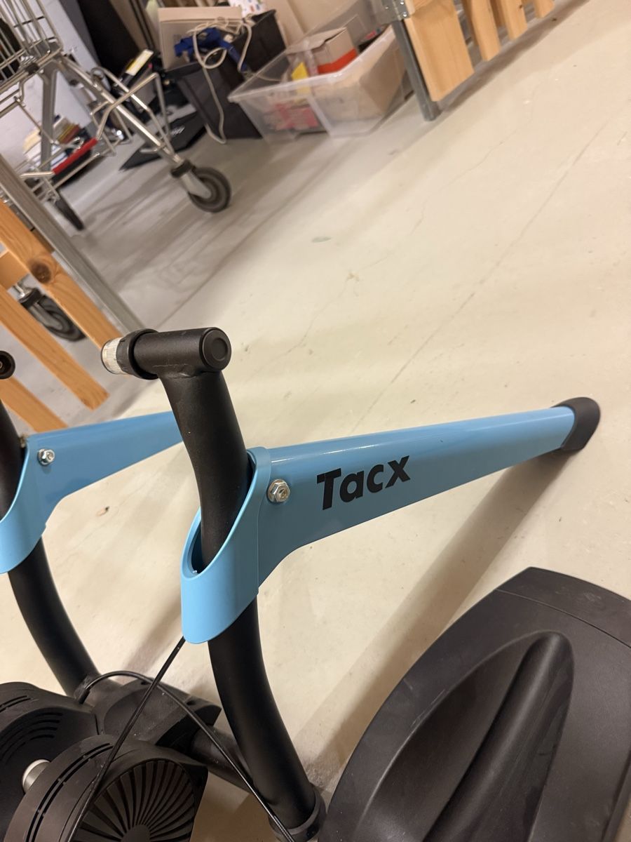 Tacx Hometrainer: Tacx rollentrainer – Usato da Zürich venduto da Elli_zurich 1
