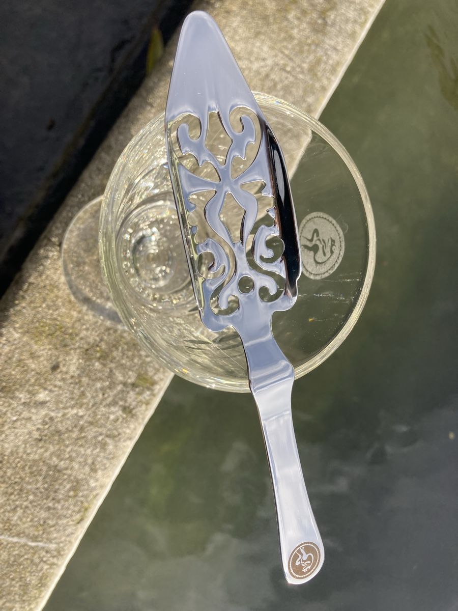 Bicchieri: Absinthgläser 6 Stck mit Löffel 3 Stck – Nuovo (secondo la descrizione) da Courgevaux venduto da latour1973 1