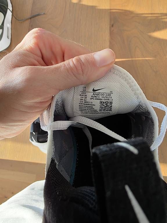 Nike Scarpe da uomo: Nike Air Max 270 GR. 44 – Usato da Wilen b. Wil venduto da fel_8fzj 2