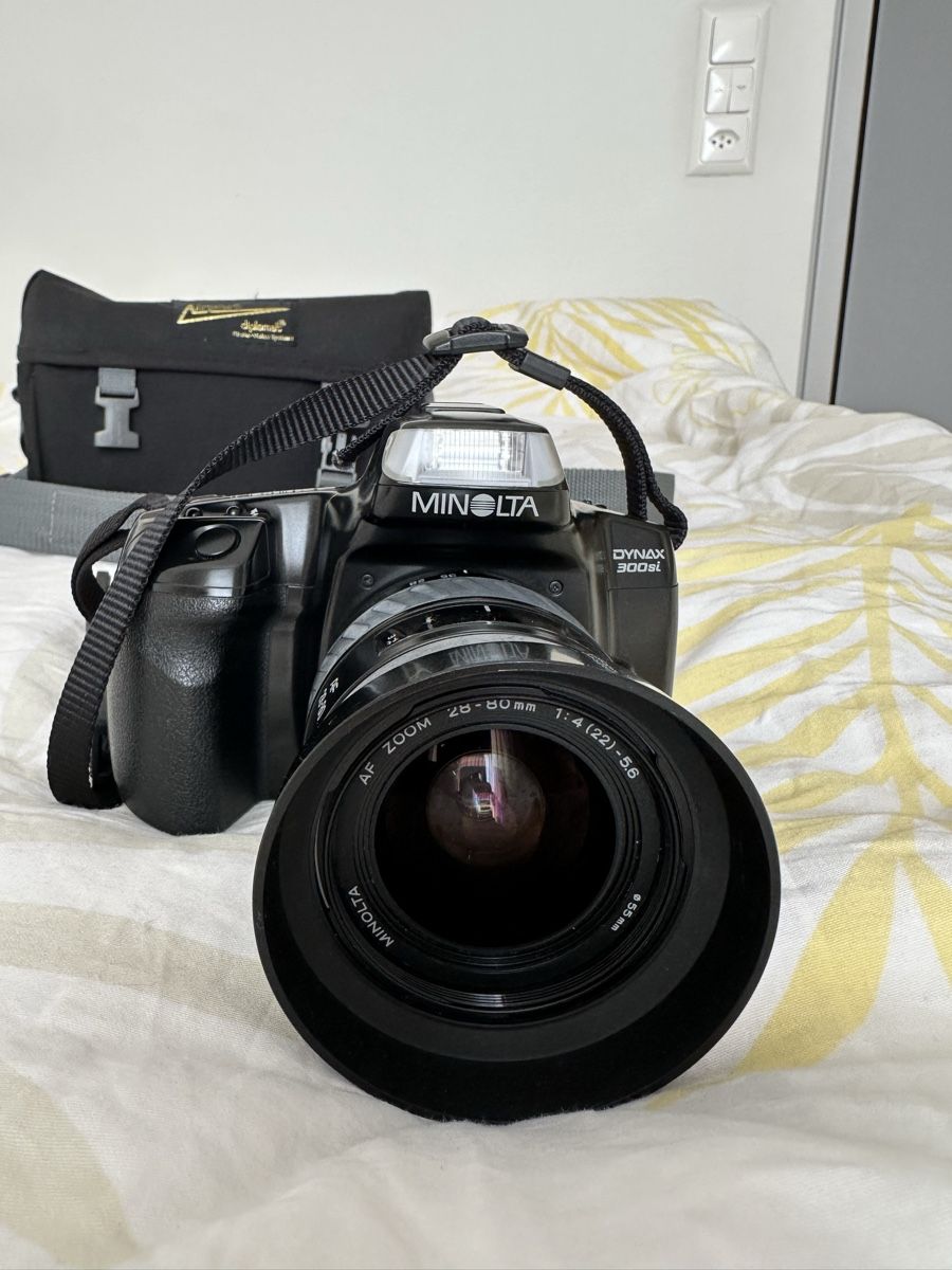 Minolta Fotocamera: Kamera Minolta Dynax 300si set – Usato da Gordola venduto da EleSecondHand-TCG 4
