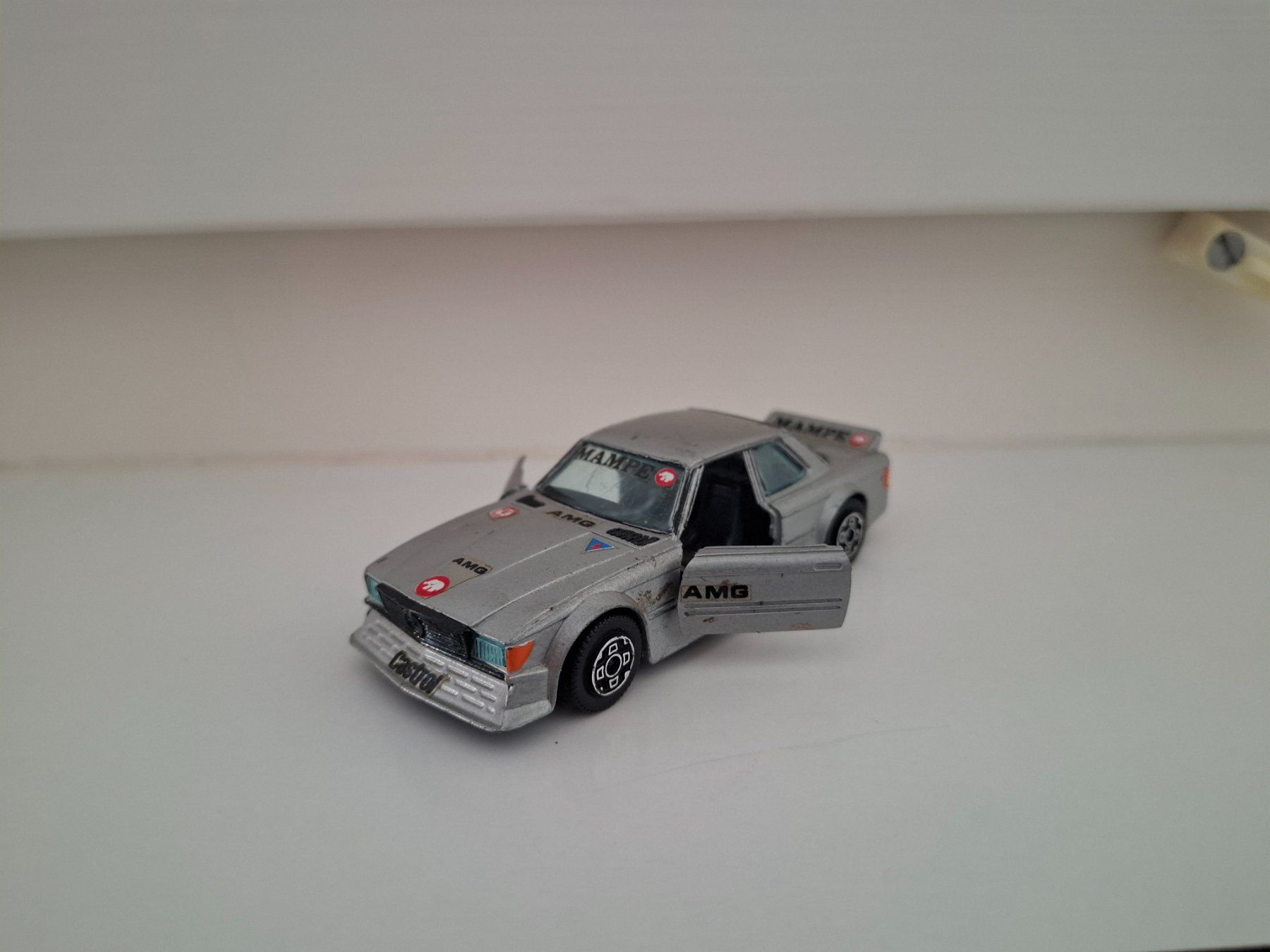 Bburago Modellini d'auto: Mercedes Bburago AMG – Usato da Neuhausen venduto da simr3 4