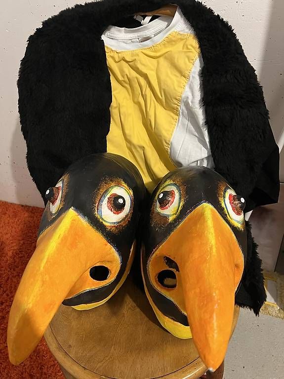 Kostüme: 2 Pinguinlarven mit Kostümen – Gebraucht aus Münchenstein von Bambie02