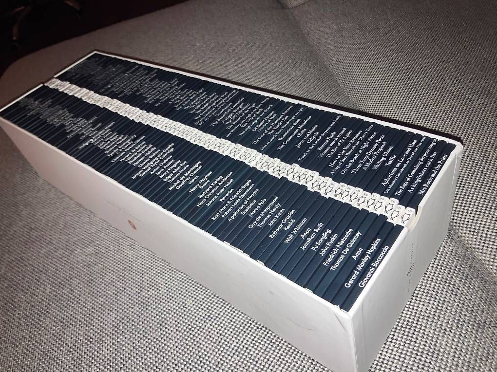 Libri: Penguin Classics Box (80stk) NEU – Usato da Wabern venduto da fel_r5by