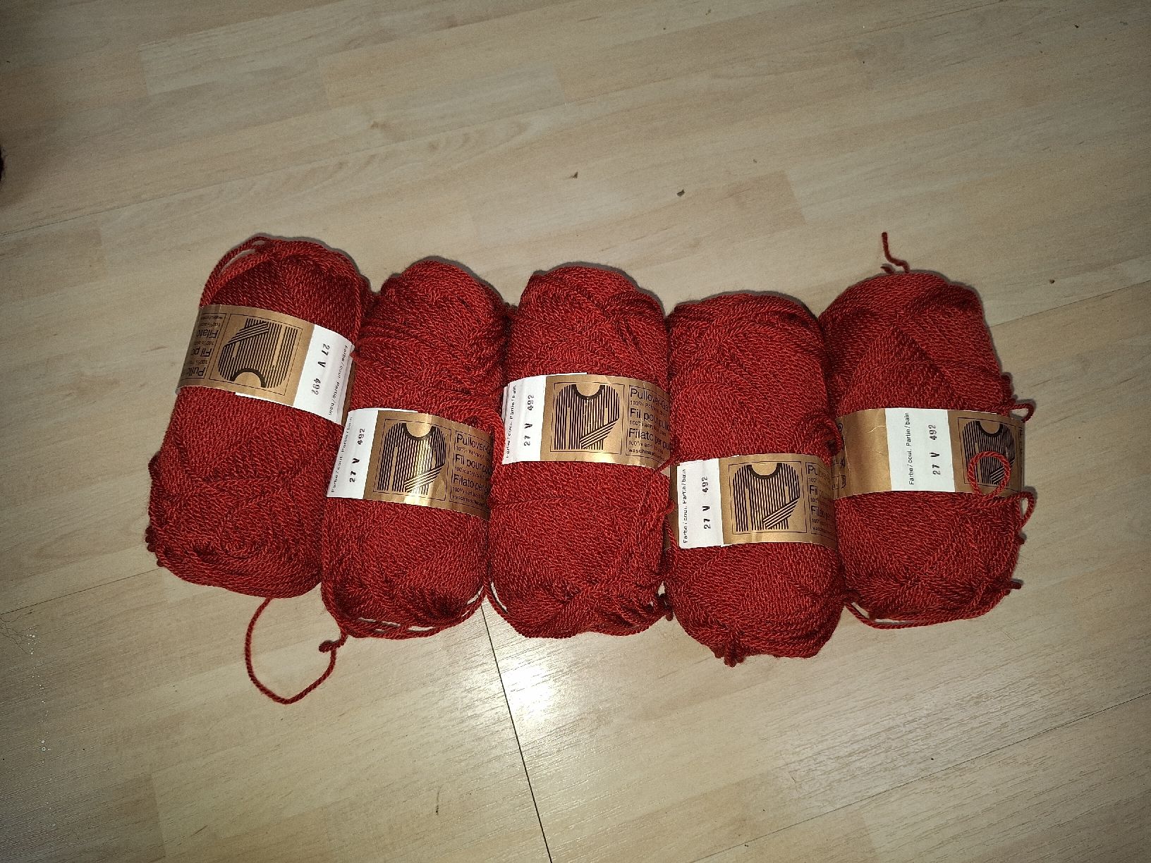 Lana: Pullover Garn – Nuovo (secondo la descrizione) da Niederglatt ZH venduto da Bobsli