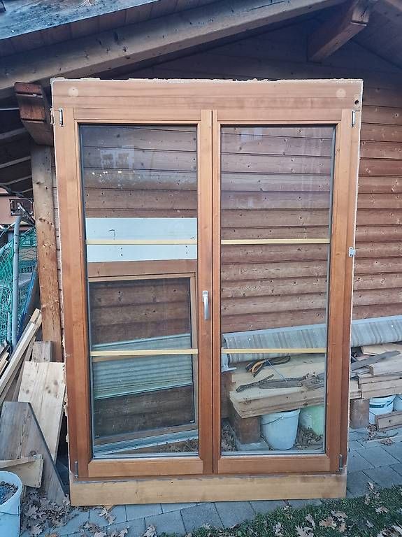 Finestre: Holzfenster/-Türe Fichte – Usato da Mels venduto da Superkarin01