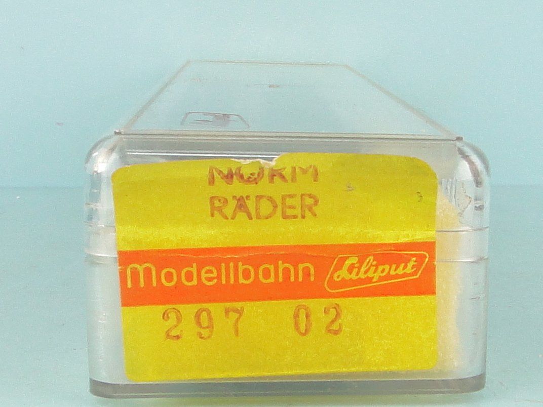 Liliput Modellini di ferrovie: Liliput 297 02 Oldtimer Wagen 3 Kl. – Usato da Bülach venduto da cann11 9
