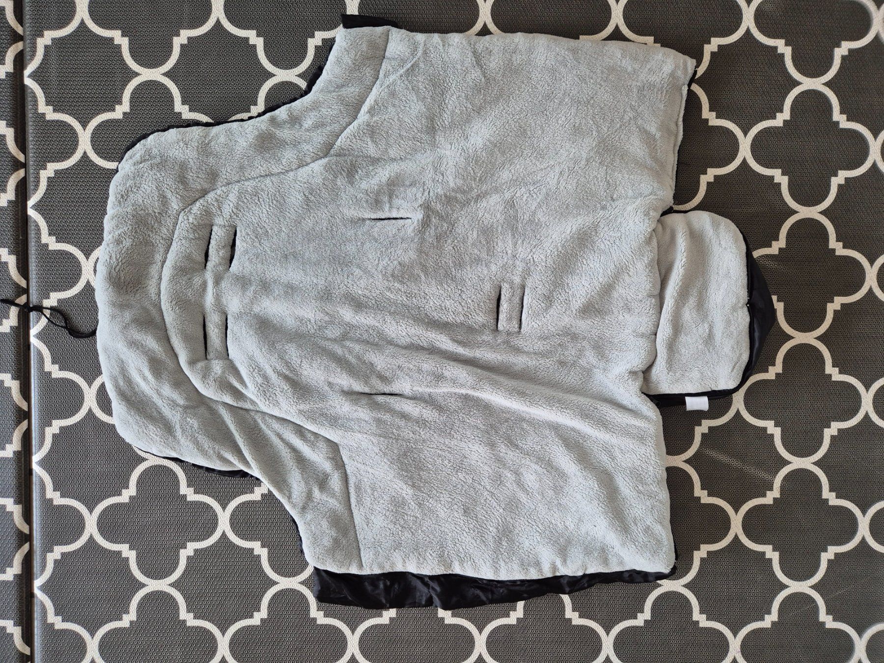 Schlafsäcke: Kuscheliger TecTake Fusssack – Gebraucht aus Bassersdorf von Lilly2209 2