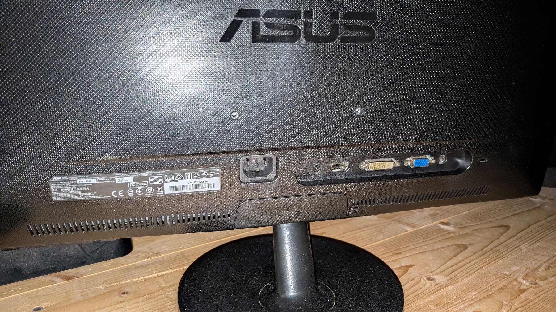 Asus Monitor: Zwei ASUS Monitore 24" – Usato da Wileroltigen venduto da Mammuts 1