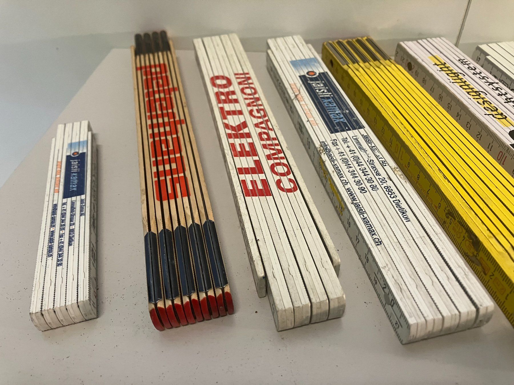Tutti gli attrezzi: Post. div. gebr. Zollstöcke/Meter ab 1.- – Usato da Lichtensteig venduto da Buy24International 3