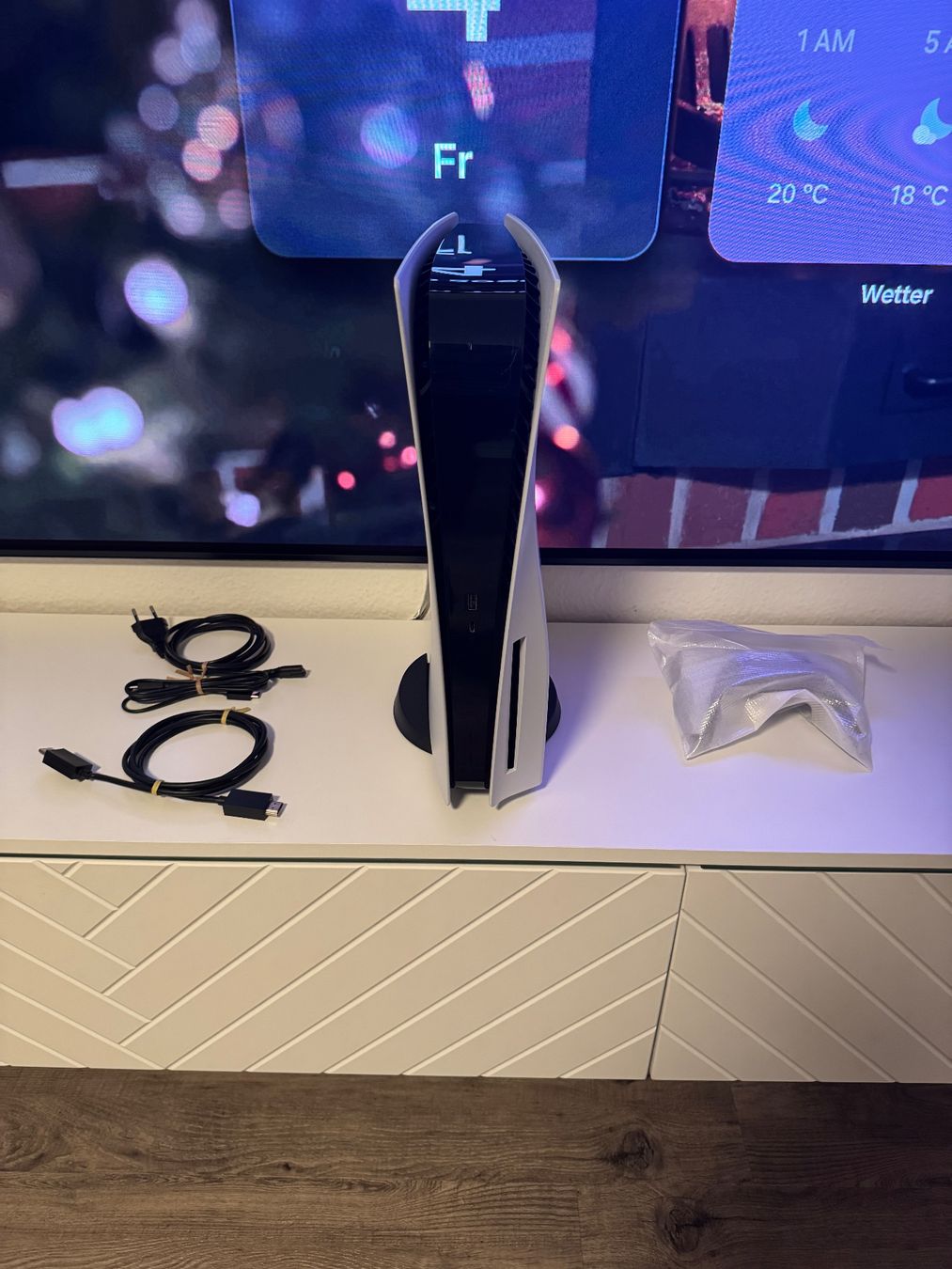 Sony Konsolen: PlayStation 5 Disc Edition + neuer DualSense Controller – Gebraucht aus Winterthur von el365