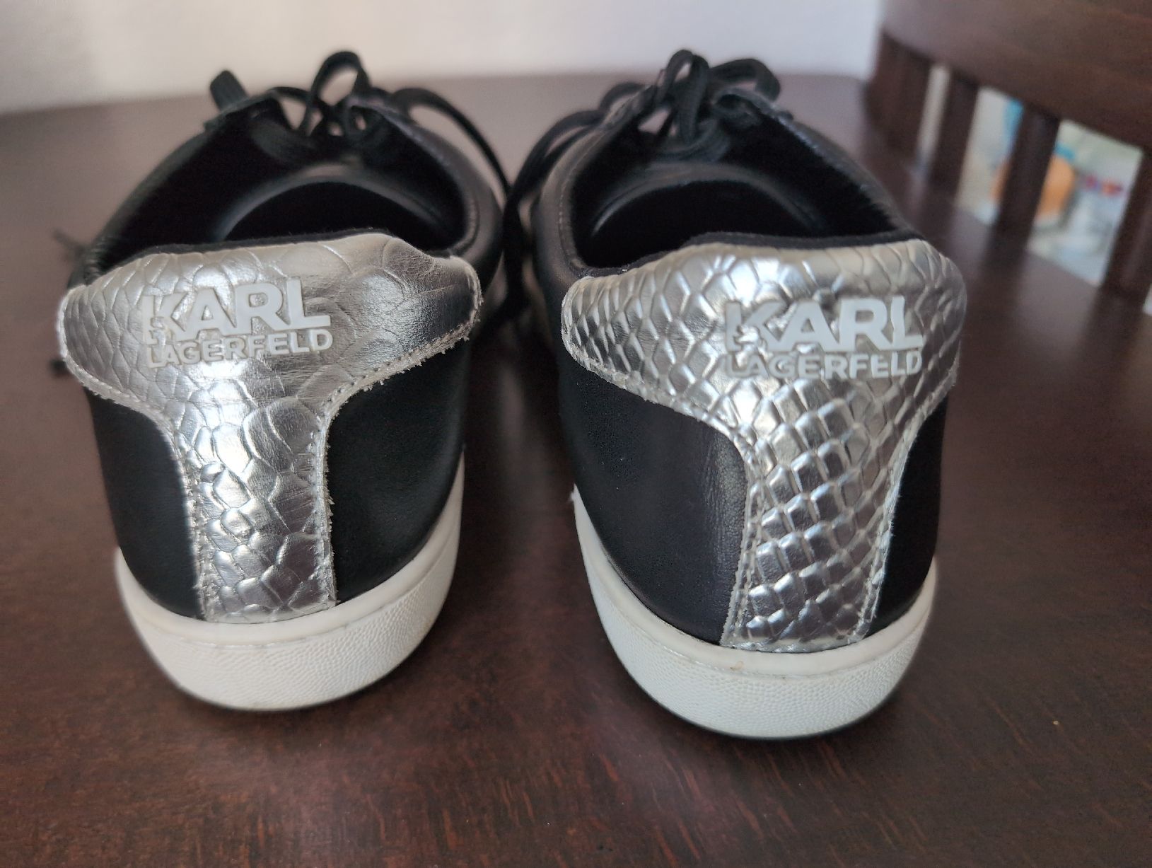 Karl Lagerfeld Damenschuhe: Karl Lagerfeld Sneaker schwarz – Gebraucht aus Busswil BE von MissMuffin 8