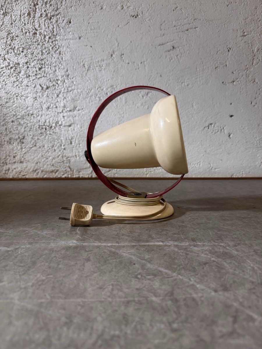 Lampen: Infraphil Charlotte Perriand Philips – Gebraucht aus Zürich von gaz1977