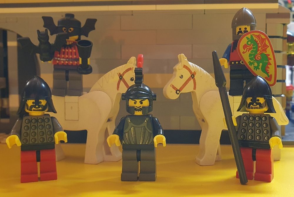 LEGO Ritter + Pferde (Gebraucht) in für CHF 11 – mit Lieferung auf ...