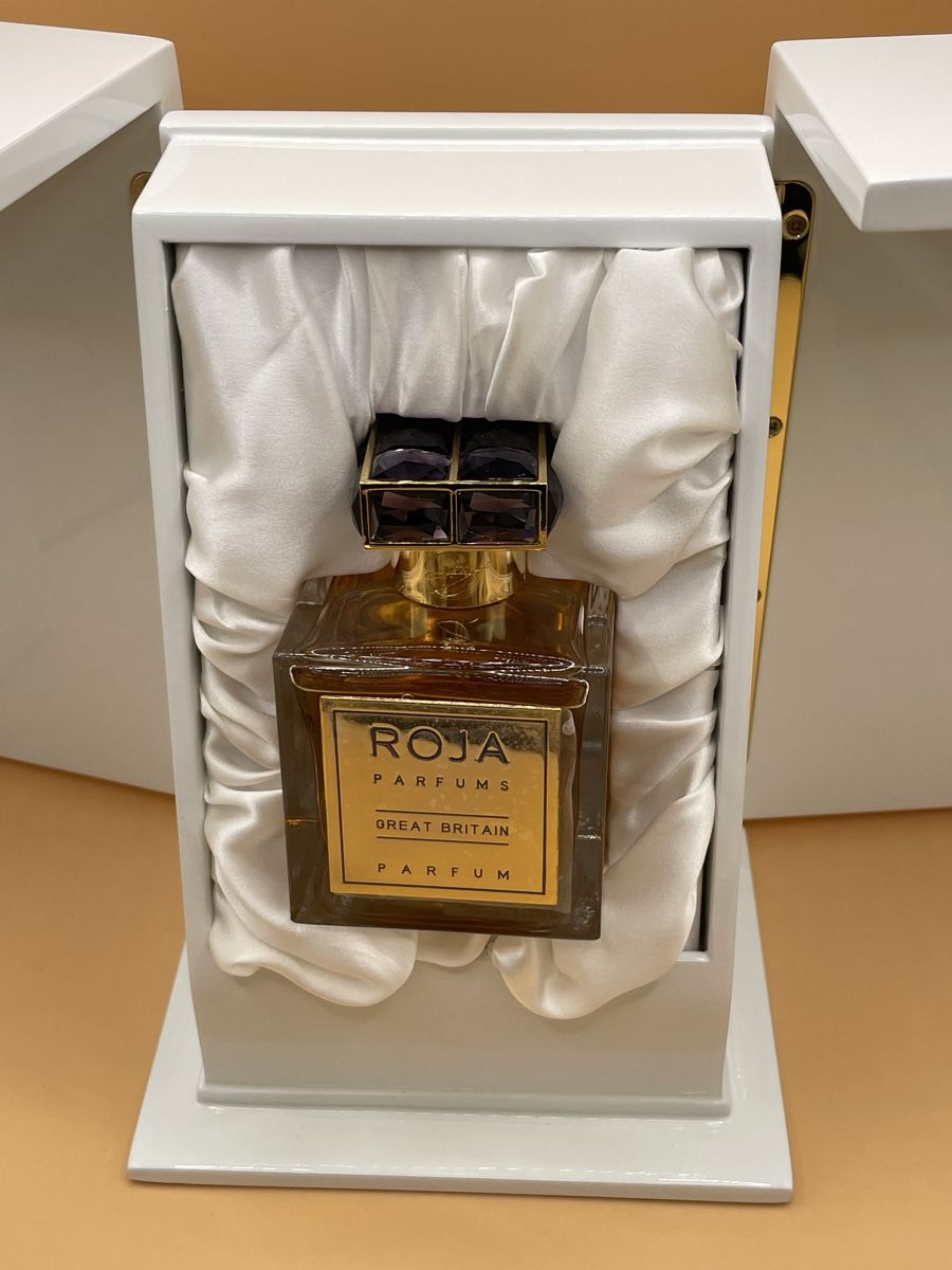 Roja Parfums & Eau de Toilette: Great Britain - Roja Parfums  – D'occasion à Waldenburg par LuxusTrends 1