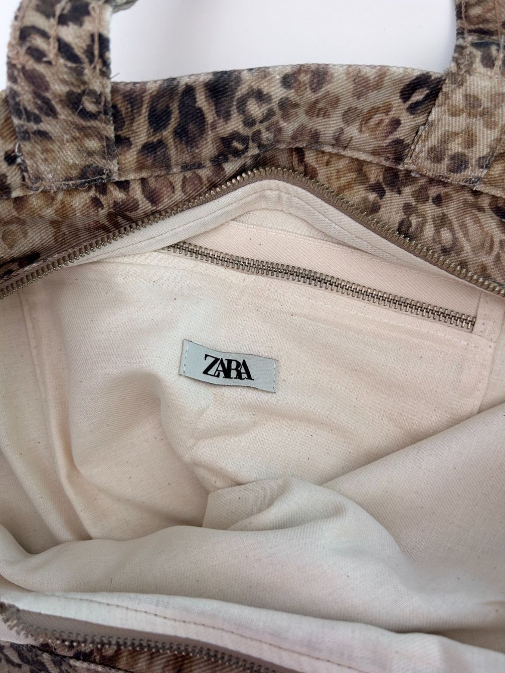 Zara Borse da donna: Zara Tasche mit Leopardenprint – Nuovo (secondo la descrizione) da St. Gallen venduto da look-twice 4