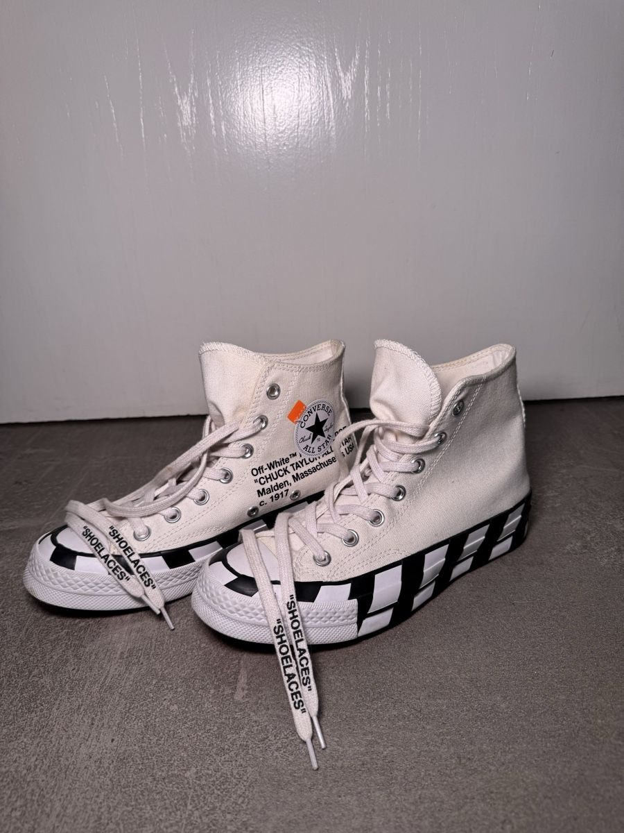 Off-White Scarpe da uomo: Off-White x Converse Chuck 70 "Stripe" – Usato da Muraz (Collombey) venduto da k.lr