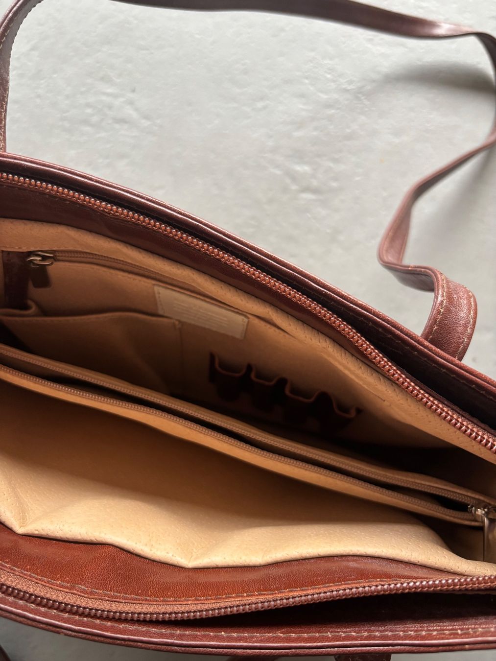 Sacs: Lederhandtasche Le Torri – D'occasion à Stalden VS par ile_ld6t 4