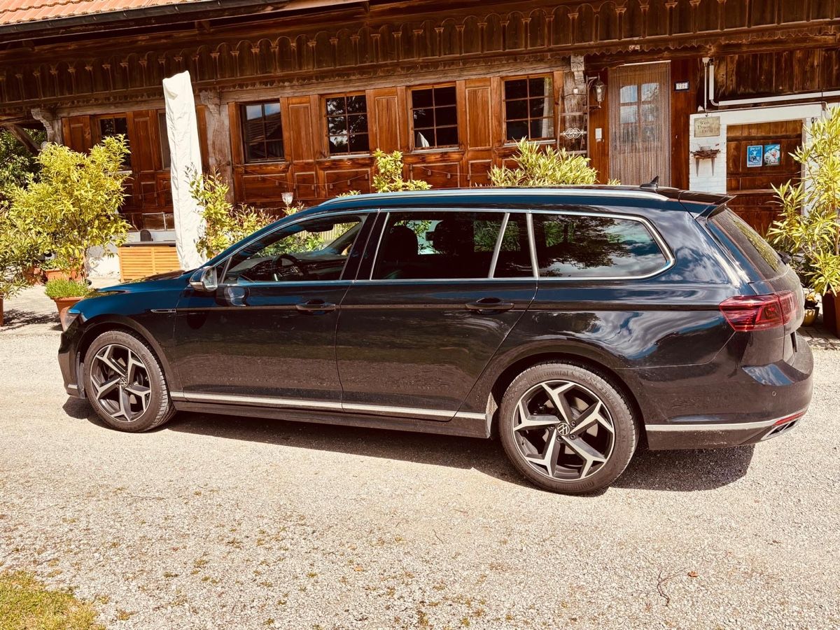 VW Automobili: VW Passat R-Line – Usato da Schmitten FR venduto da noa_xpk2 3