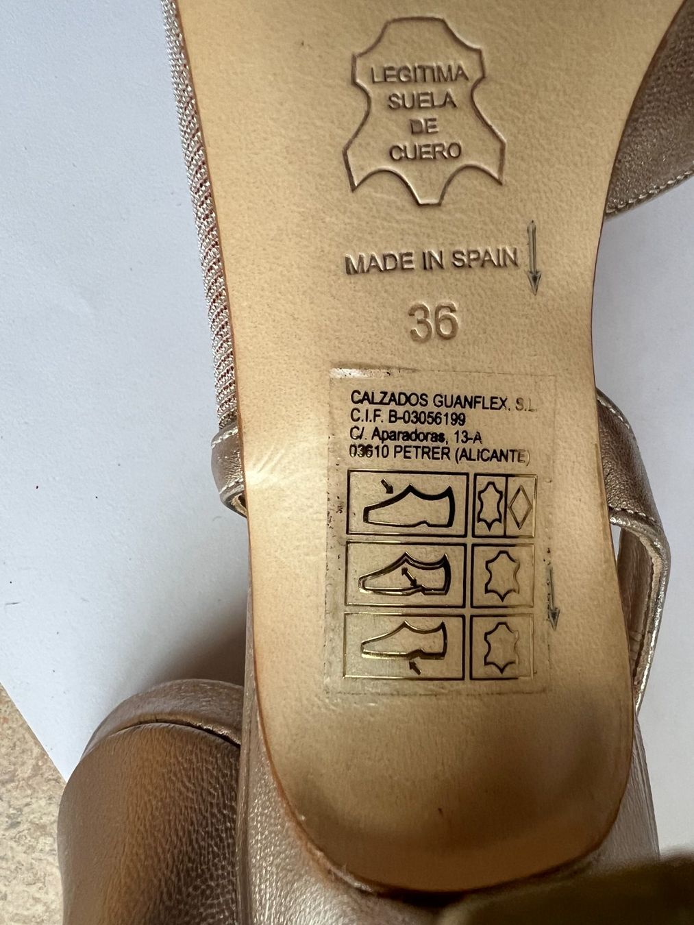 Damenschuhe: Elegante Pumps – Gebraucht aus Winterthur von Green-Future 8