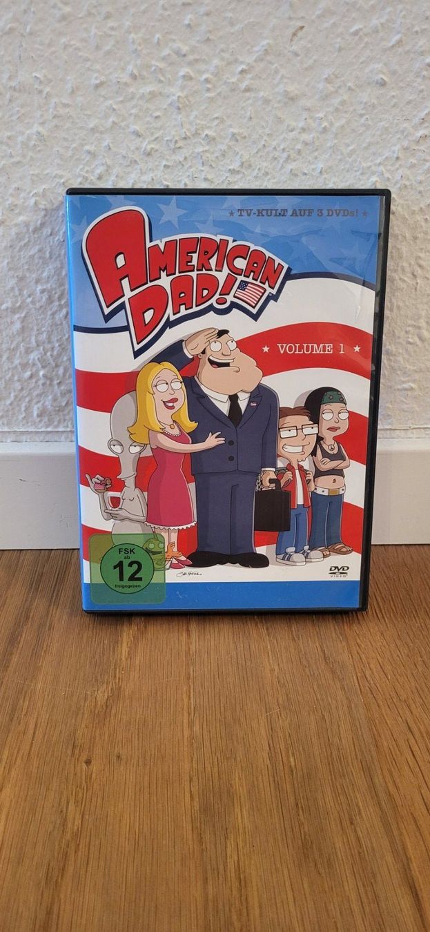 Tutti i DVDs: DVD - American Dad Volume 1 – Usato da Münsingen venduto da DigitaleSpielecke