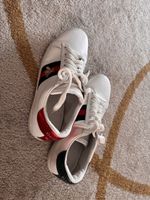 Gucci Ace Lowtop Sneakers