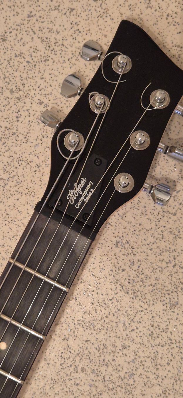 Höfner Instruments de musique: Höfner Shorty Contemporary Series - Travel Guitar – D'occasion à Hombrechtikon par 250GTO 2