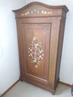 Kleiderschrank mit Blumenmalerei Holz Landhausstil 
