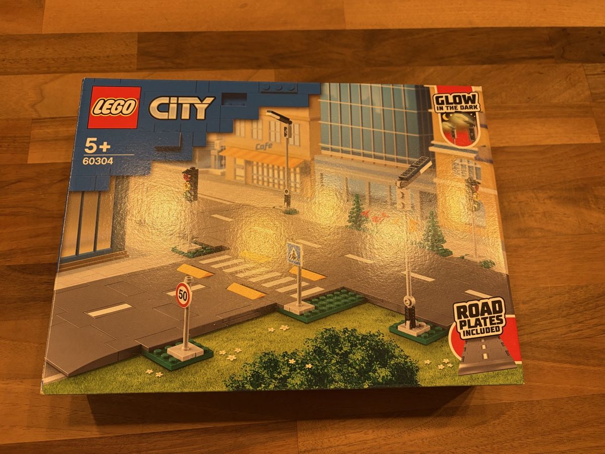Lego Giocattoli: LEGO City 60304 – Usato da Pfyn venduto da Tomi270