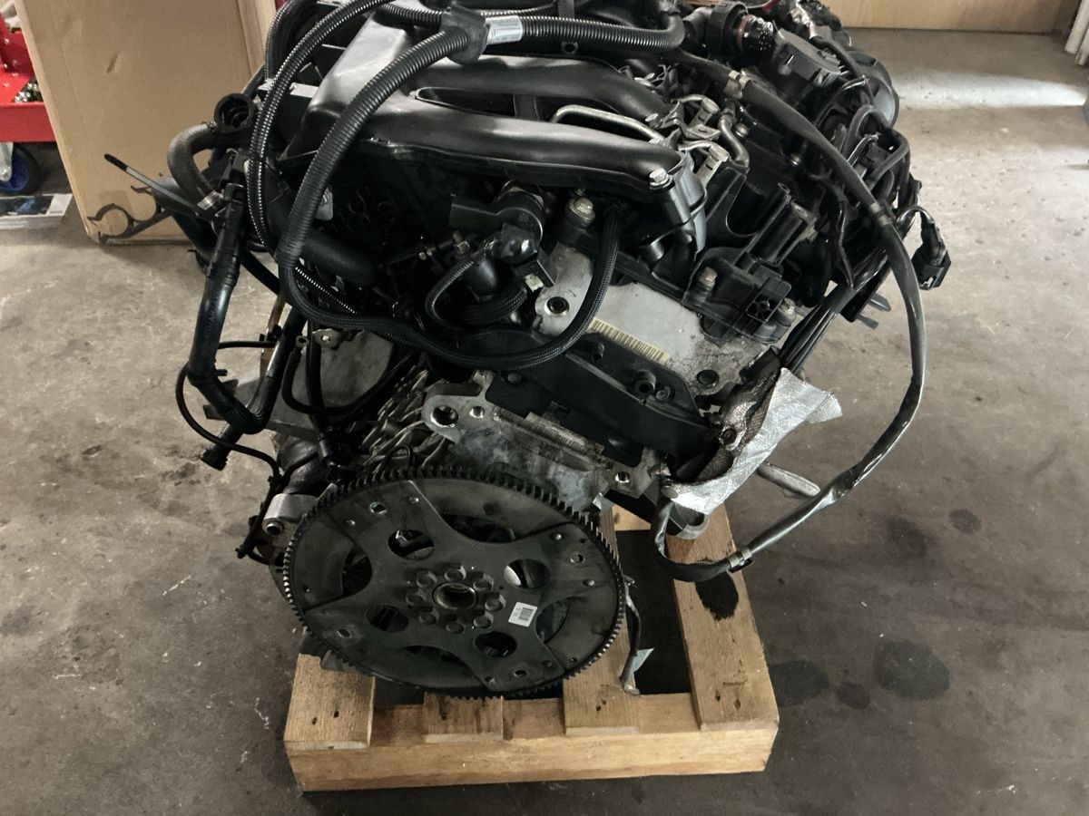 BMW Tutti pezzi di ricambio auto: BMW X3 3.0 sd 2006 Motor – Usato da Schlossrued venduto da Mtimbo7 4