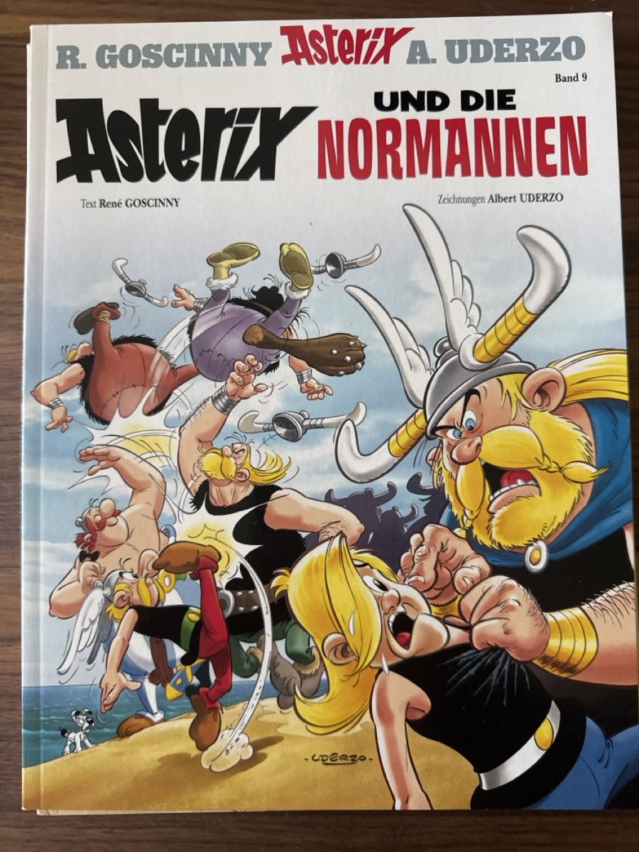 Fumetti: Asterix Bände 4 bis 10, ohne Band 7 – Usato da Büsserach venduto da Cowm1684 4