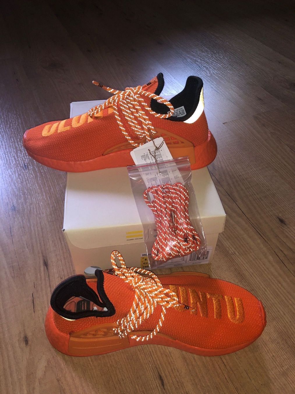 Adidas Scarpe da uomo: HU NMD Pharrell Williams US8 – Nuovo e nell'imballaggio originale da Walkringen venduto da buetzu08 1