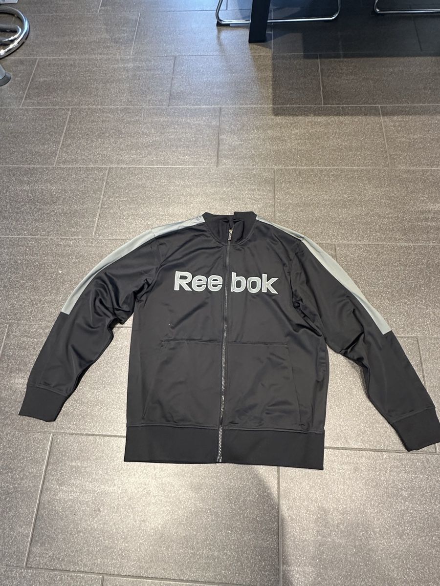 Reebok Giacche: Reebok Trainer-Jacke – Usato da Grenchen venduto da CaptainDan95