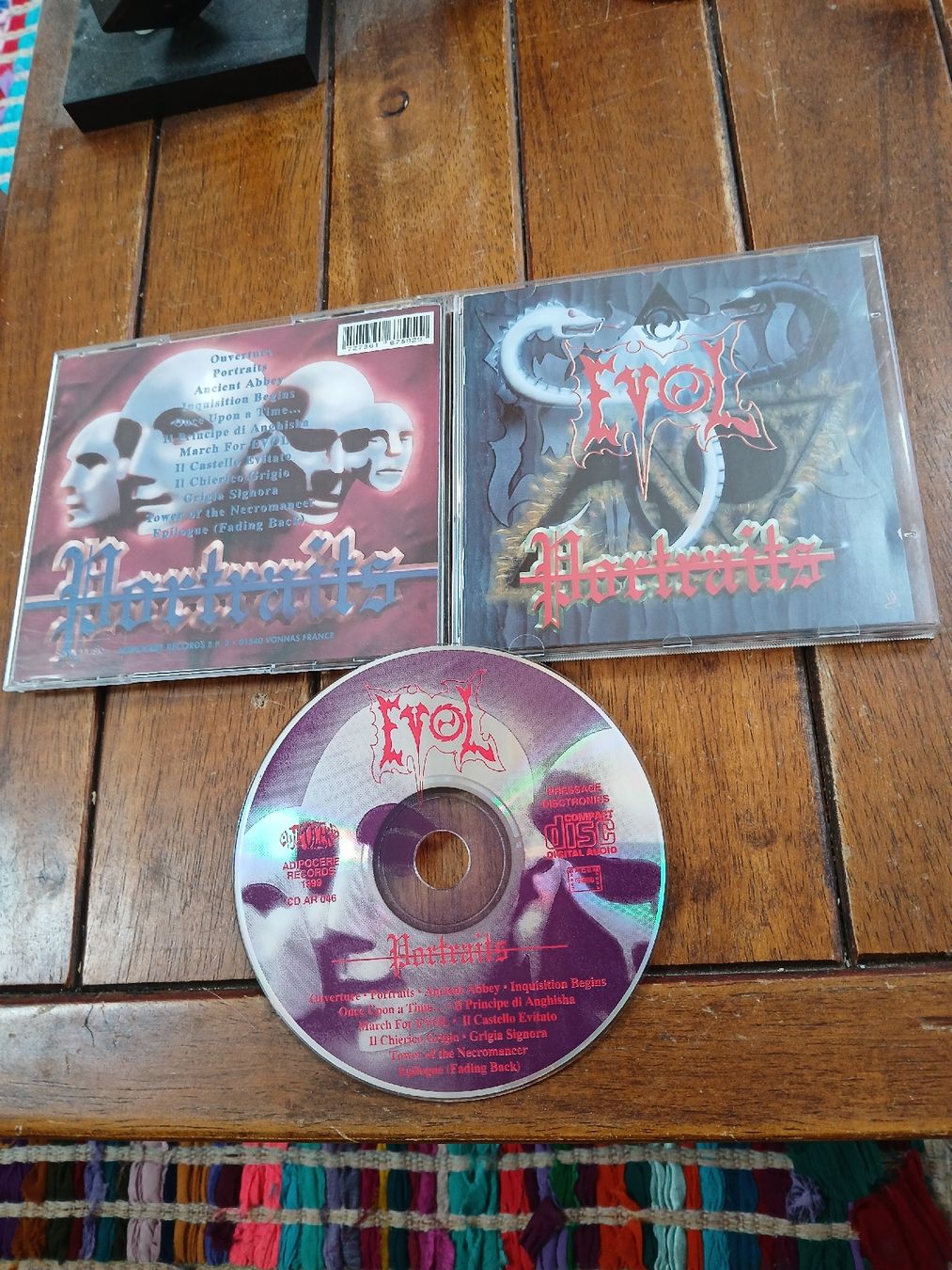 CD: evol - portraits – Usato da St-Cergue venduto da VeganWarrior